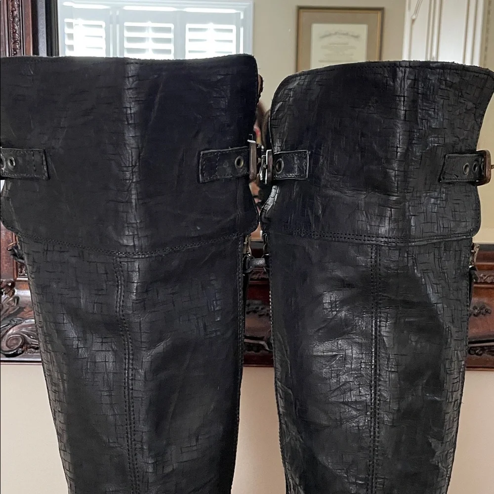 VINTAGE UGG Collection Tall NICOLETTA WEAVE leather over the knee boot 8 NIB